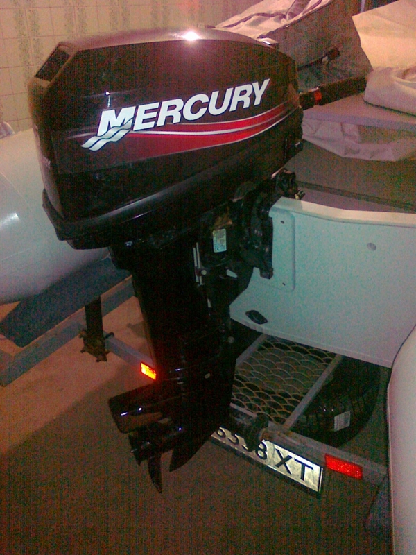 Продается подвесной двухтактный  мотор MERCURY 15M. 3