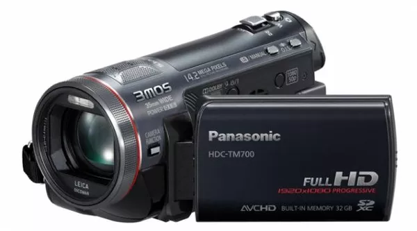 Продам видеокамеру Panasonic HDC-TM700