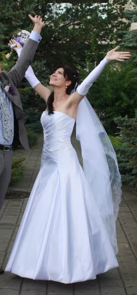 Элегантное свадебное платье 2