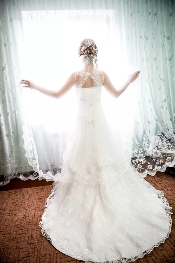 Свадебное платье (2500 гр) 2
